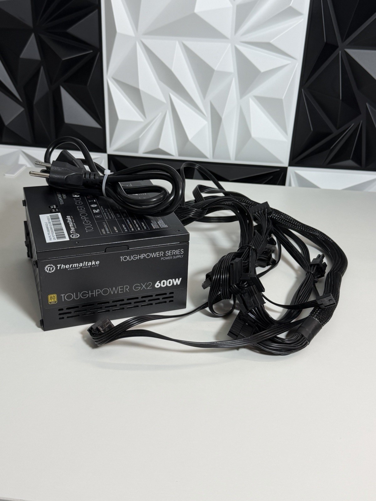 Thermaltake Toughpower GX2 80+ Gold 600W Non-Modular Power Supply