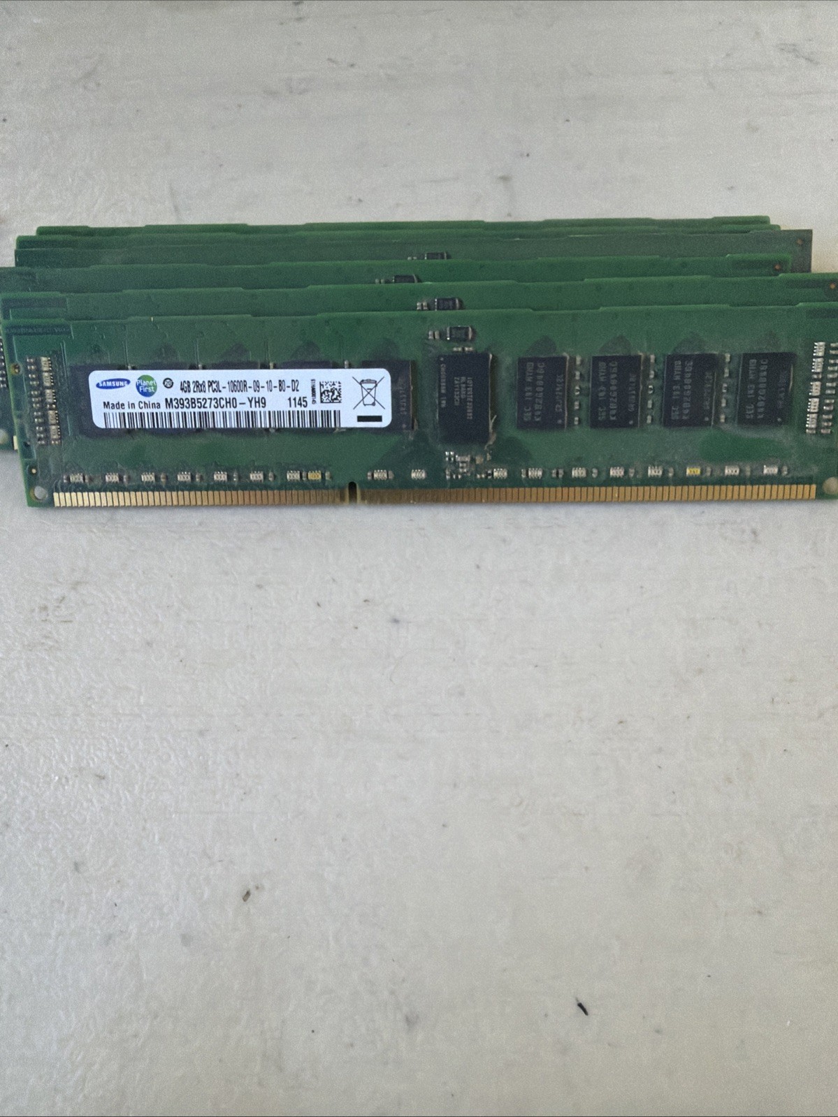 SAMSUNG 4GB 2RX8 PC3L-10600R-9-10-B0-D2 M393B5273CHO-YH9