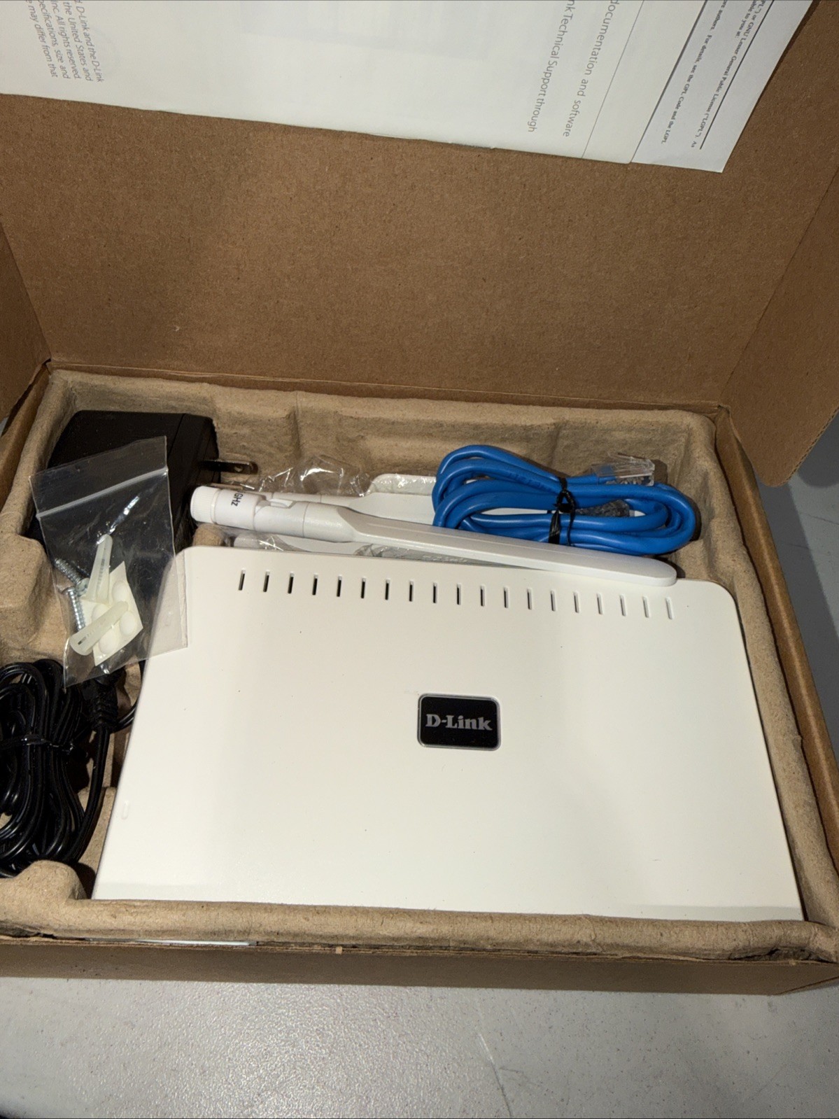 4X  D-Link AirPremier N Dual Band, PoE Access Point DAP-2555  AP Router