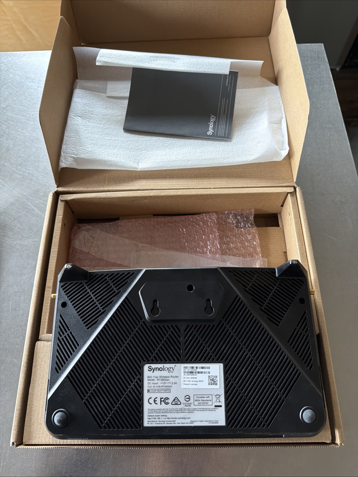 Synology RT2600ac Dual-Band Gigabit Wi-Fi Router in excellent condition