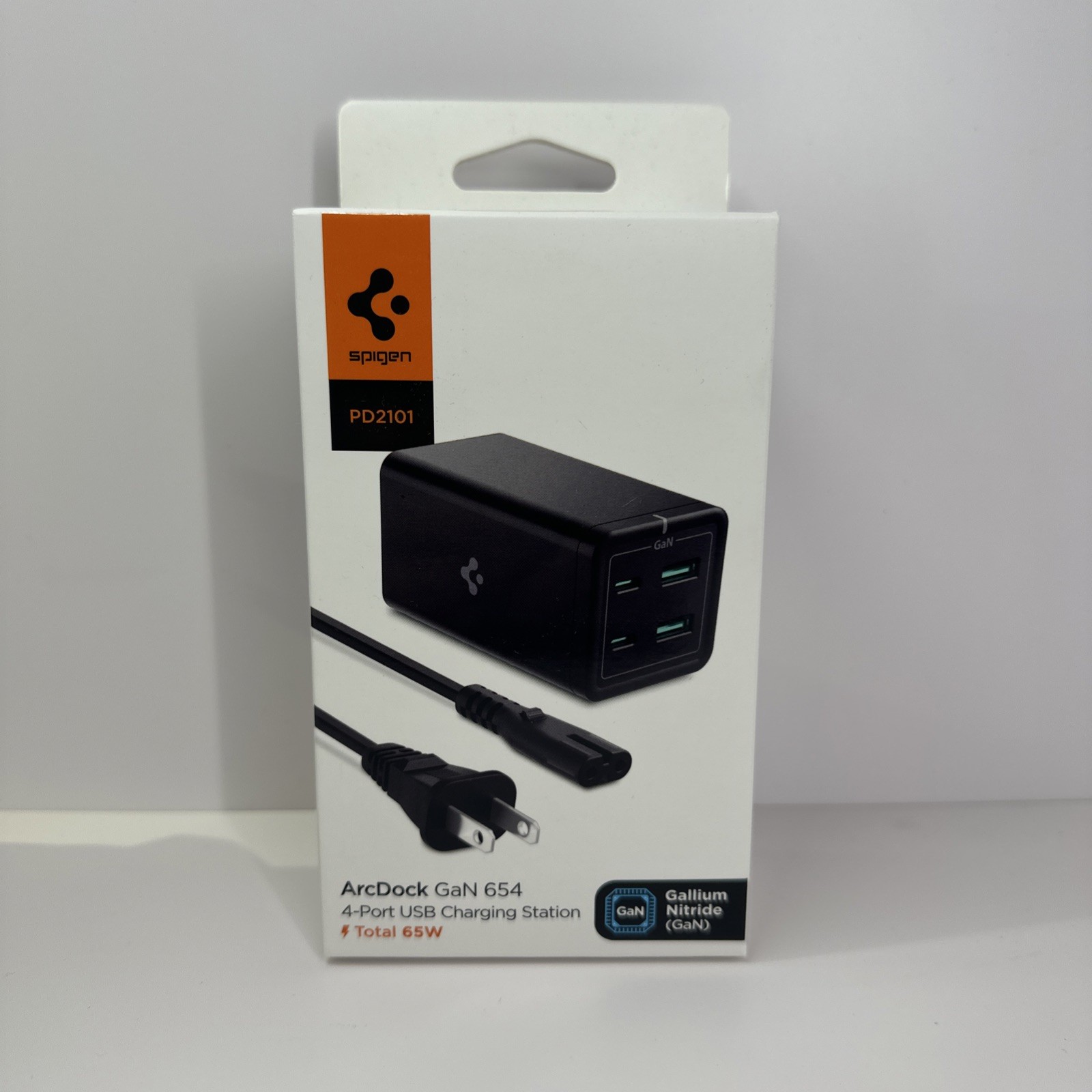 Spigen ArcDock Desktop Charger, 65W Max, 2 USB-C and 2 USB-A Output, New in Box