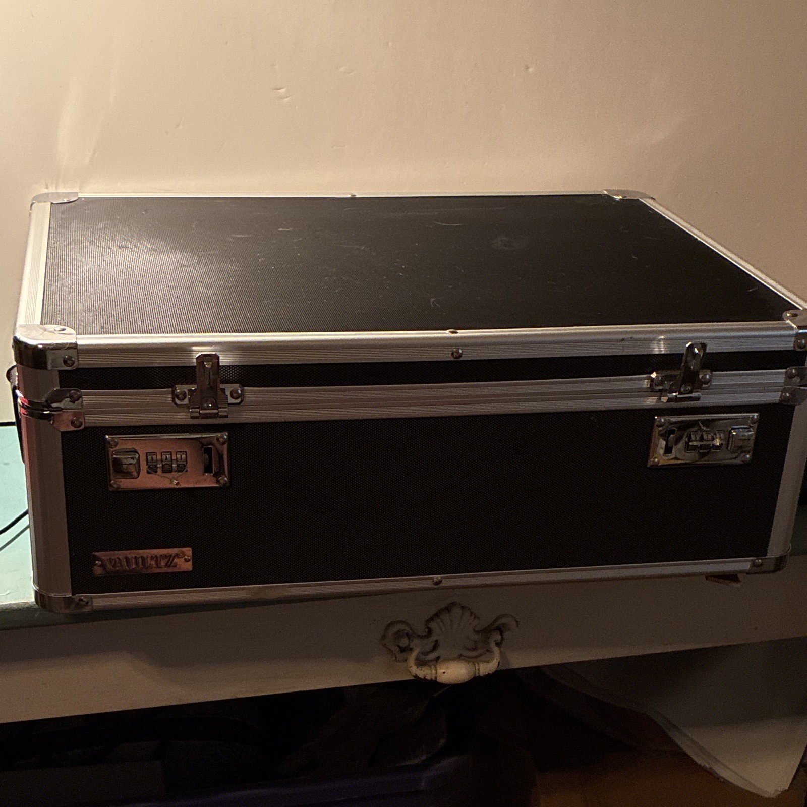Dorm College Equipment Vault Safety Protect your valuables. New Safe. Laptop