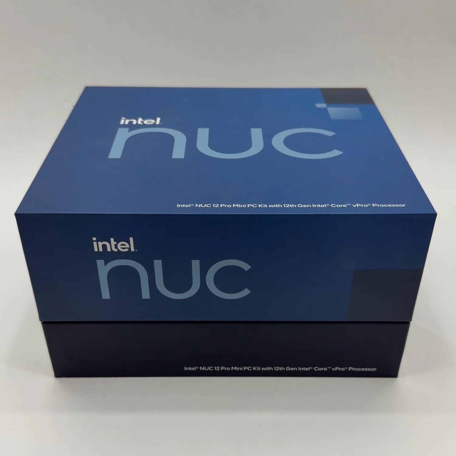 New Intel NUC 12 Pro Kit NUC12WSKV5