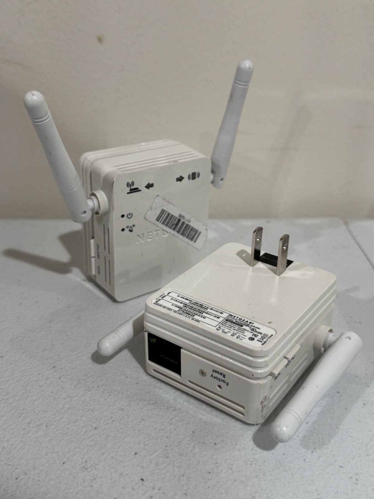 Pair Of NETGEAR WN3000RPv2 Universal WiFi Range Extender White With EthernetPort