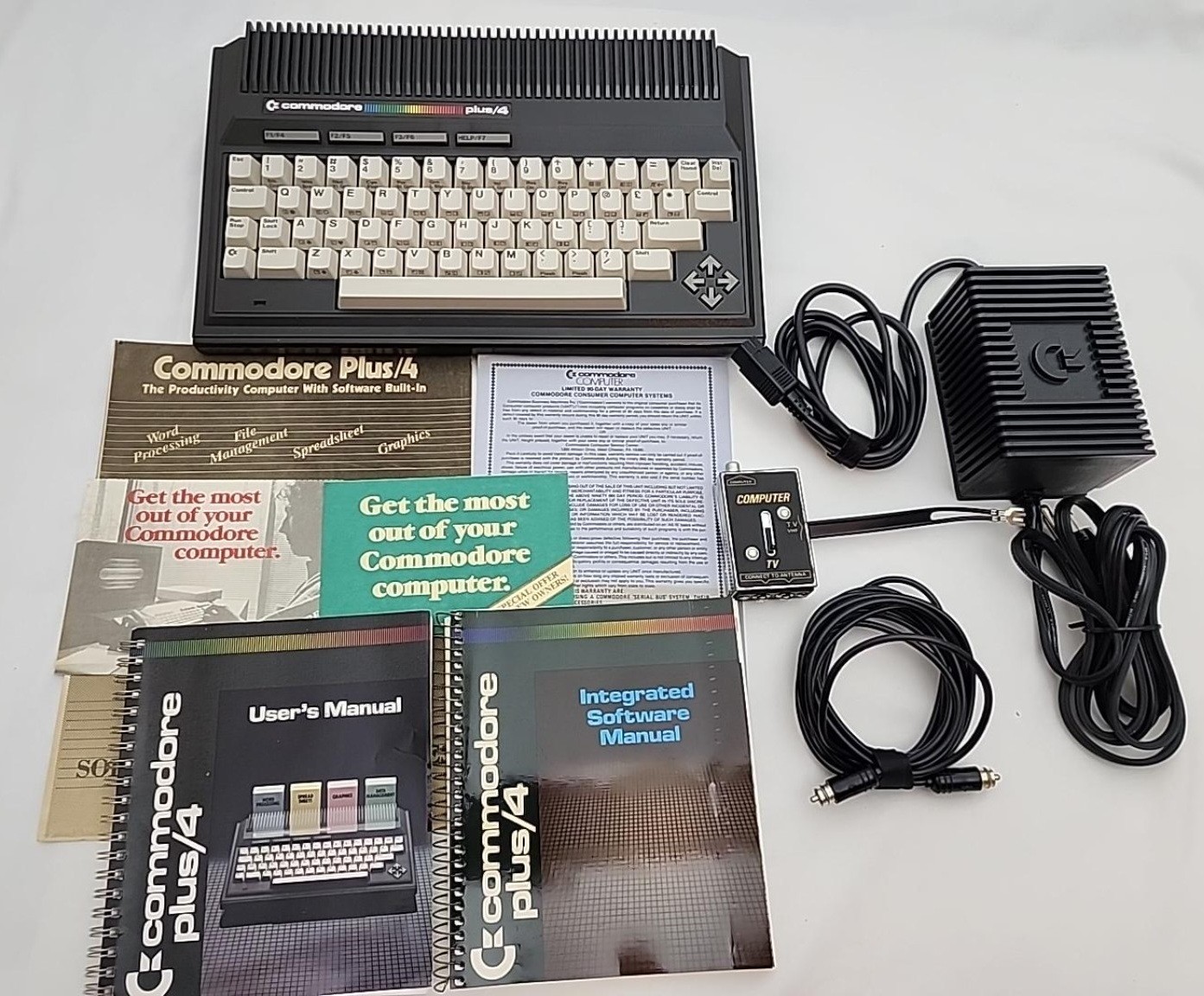 Commodore Plus/4 1984 Boxed Set Matching Serial Numbers Manuals PSU Cables
