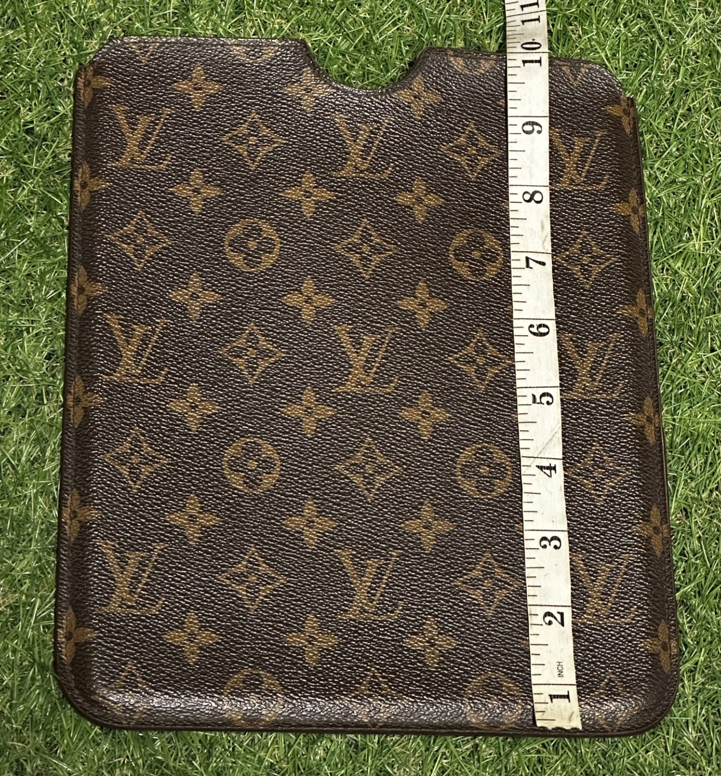 Authentic Louis Vuitton Monogram Canvas iPad Case Excellent Date Code CT3141