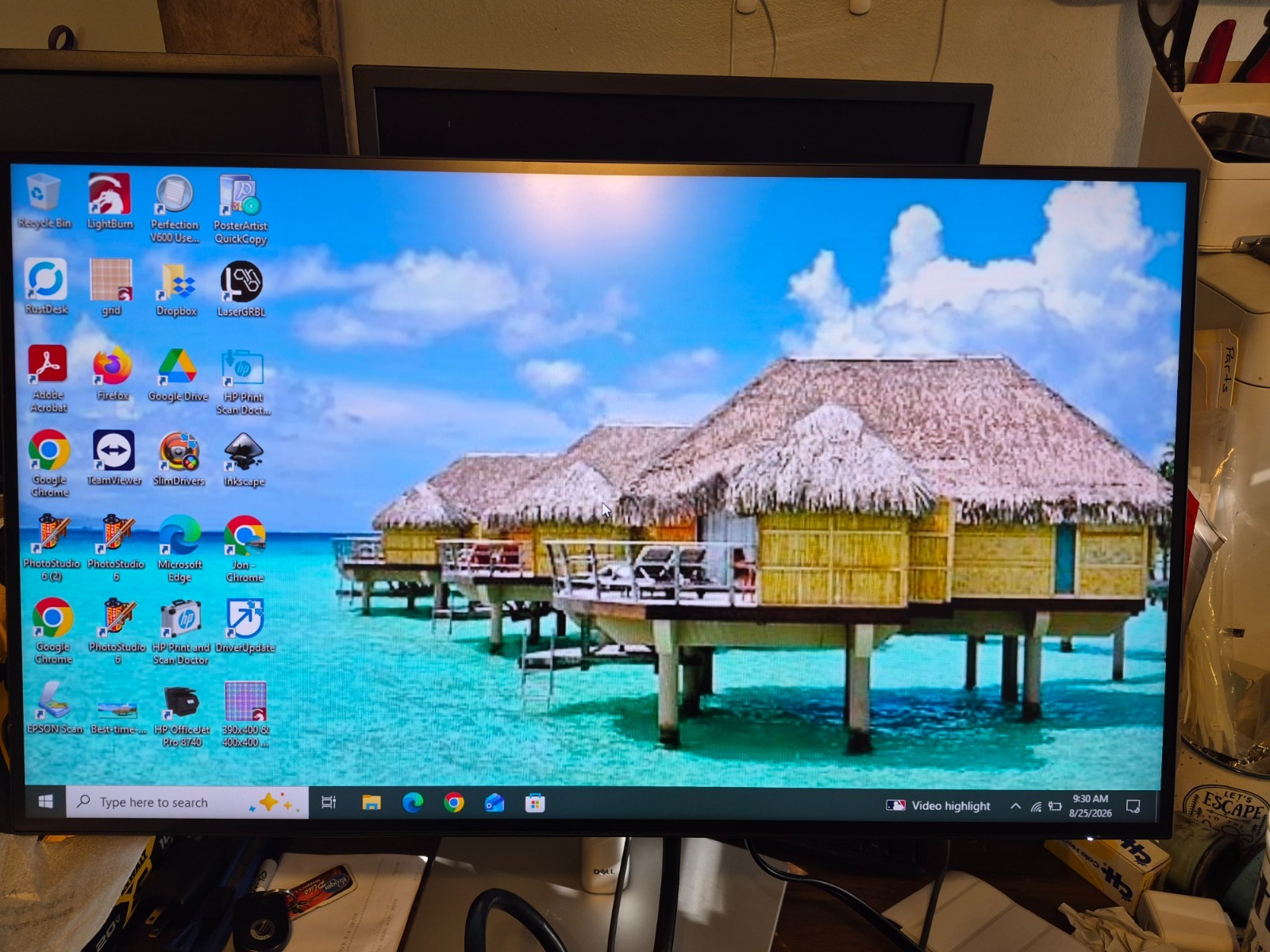 Dell UltraSharp U2718Q 27" 4K Led-Backlit IPS Computer Monitor Display w/ Stand