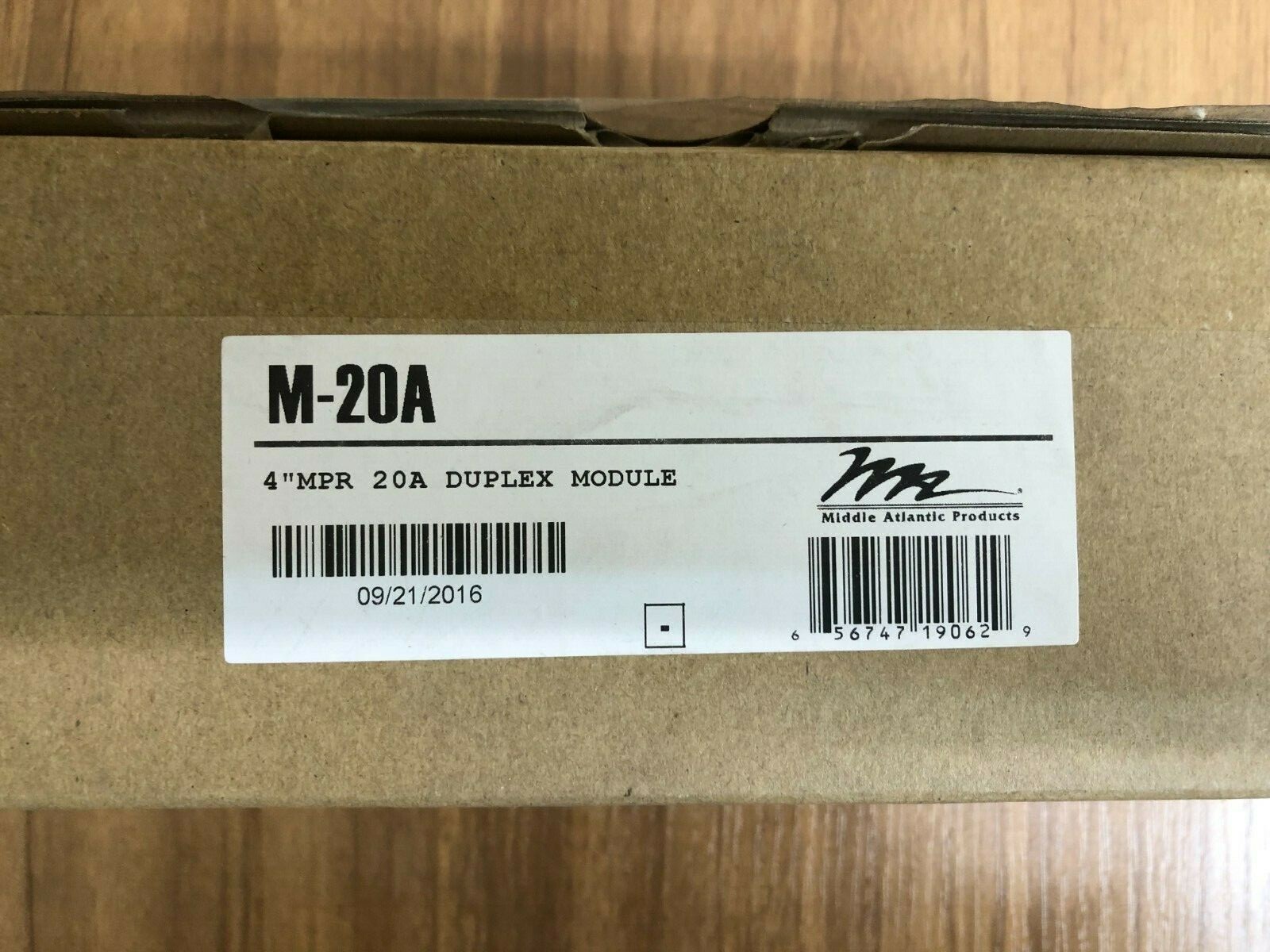 Middle Atlantic M-20A 4" MPR 20A Duplex Module