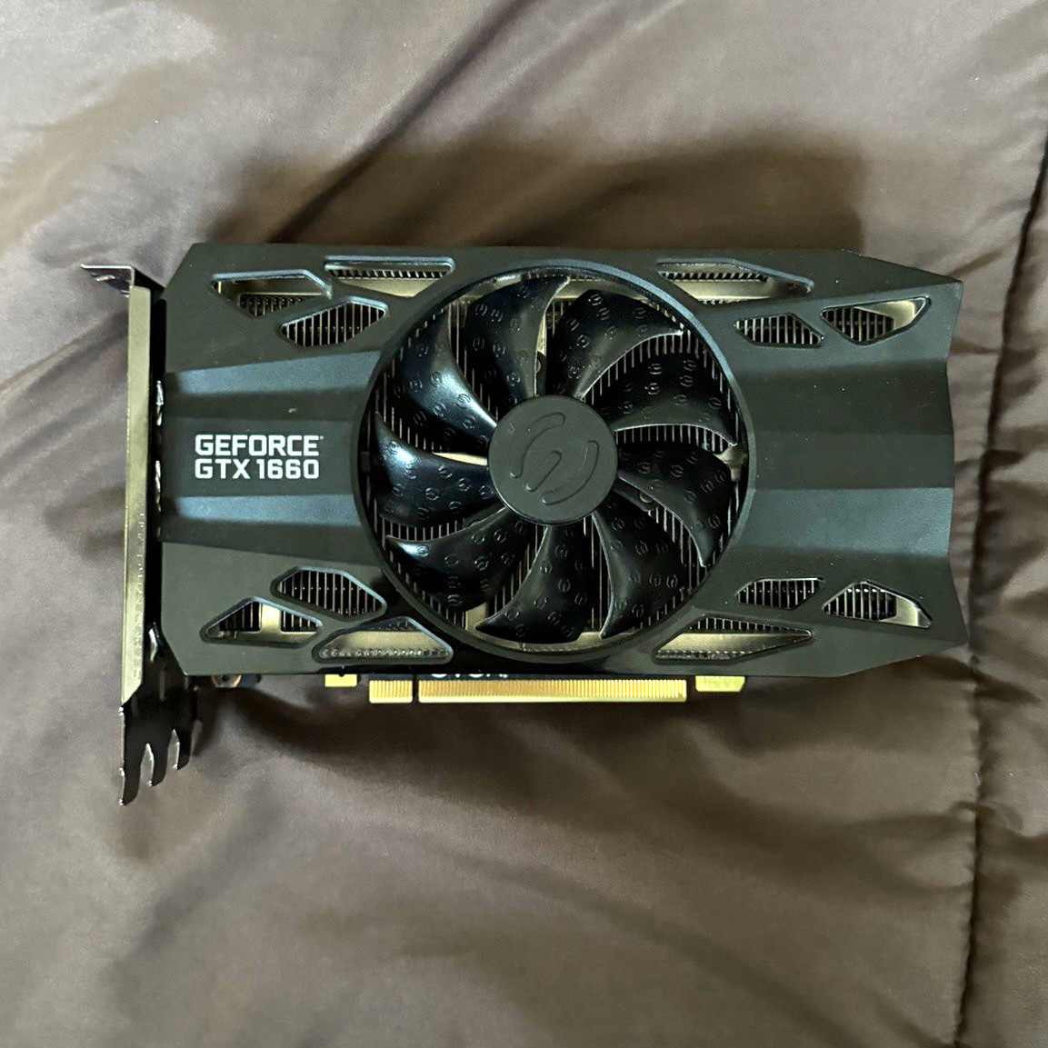 EVGA GeForce GTX 1660 NVIDIA GPU 8-Pin PCI-E PCIe x16