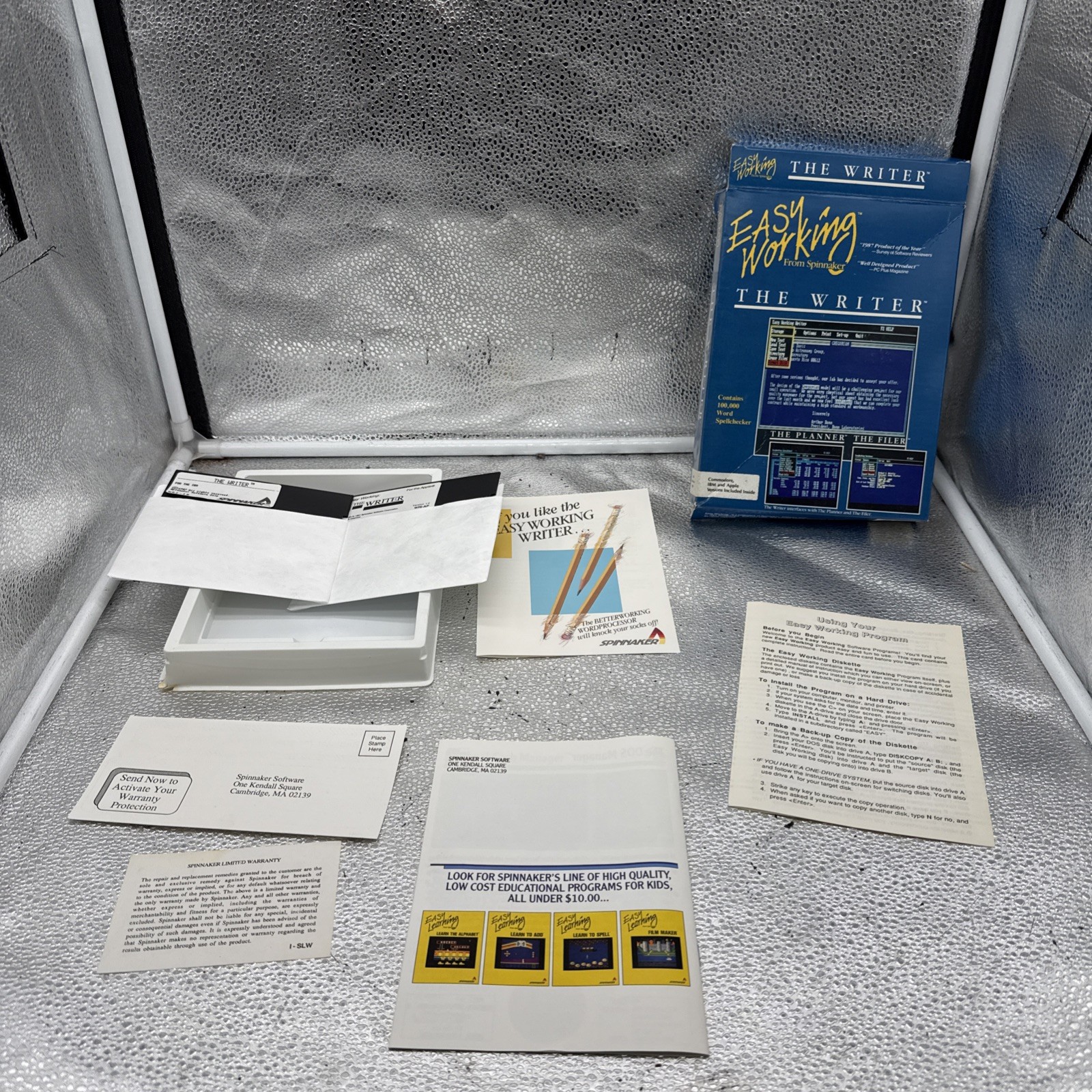 The Writer Easy Working Spinnaker 1987, Commodore