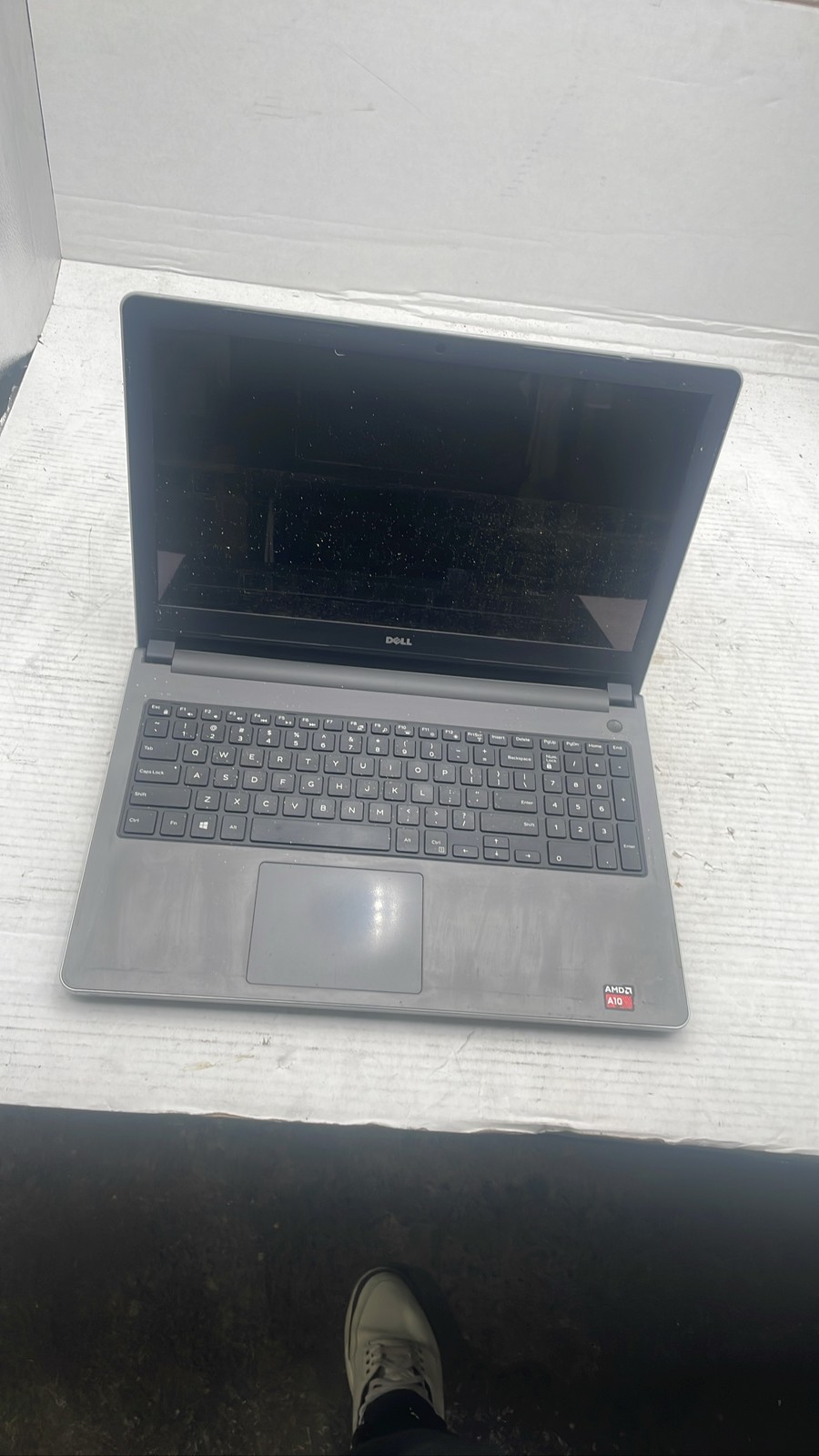 Dell Inspiron 15 5555 AMD A10-8700P 1.8GHz 6th Gen P51F 15.6" Laptop