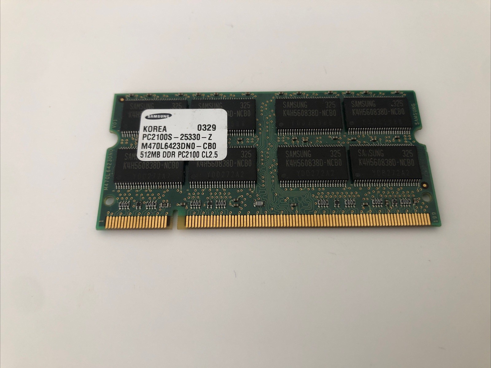 Samsung 512 MB DDR-266 SDRAM 200 Pin M470L6423DNO .