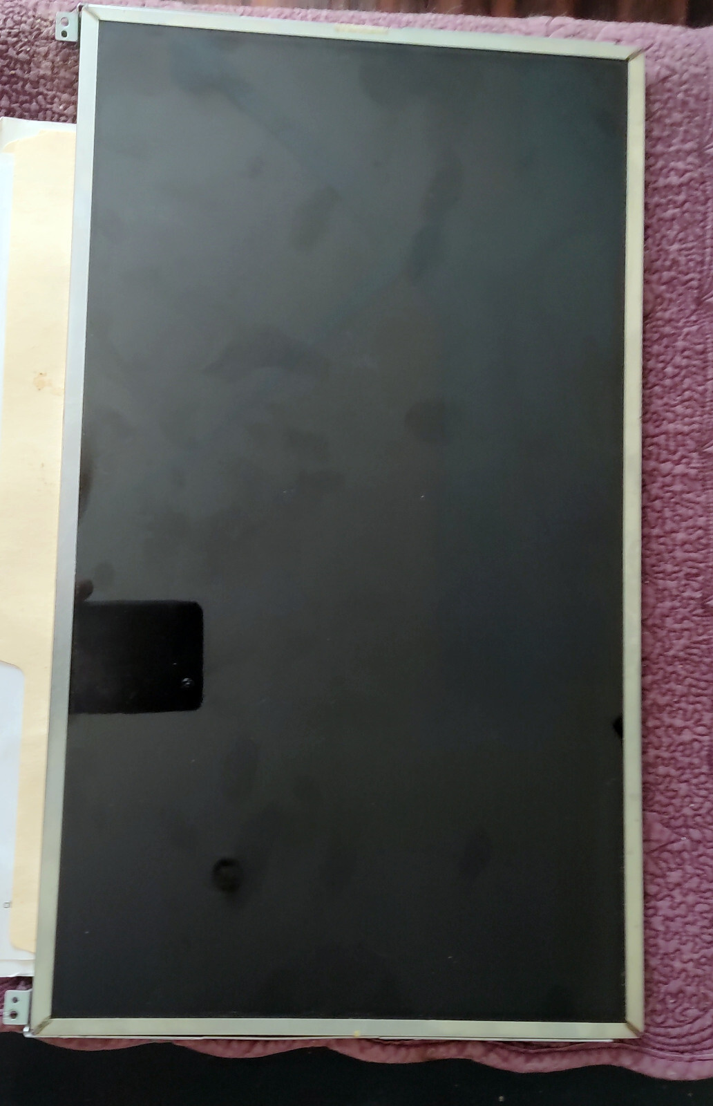 Samsung 15.6 inch computer screen for notebook PCs, used but very good cond.