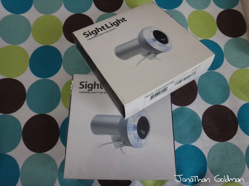 Griffin Technology SightLight Ring Light for Apple iSight FireWire Camera Mac
