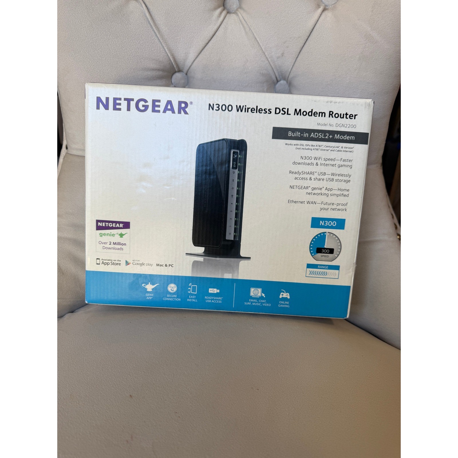 NETGEAR N300 Wireless DSL Modem Router (DGN2200) – Complete with Box & Cables