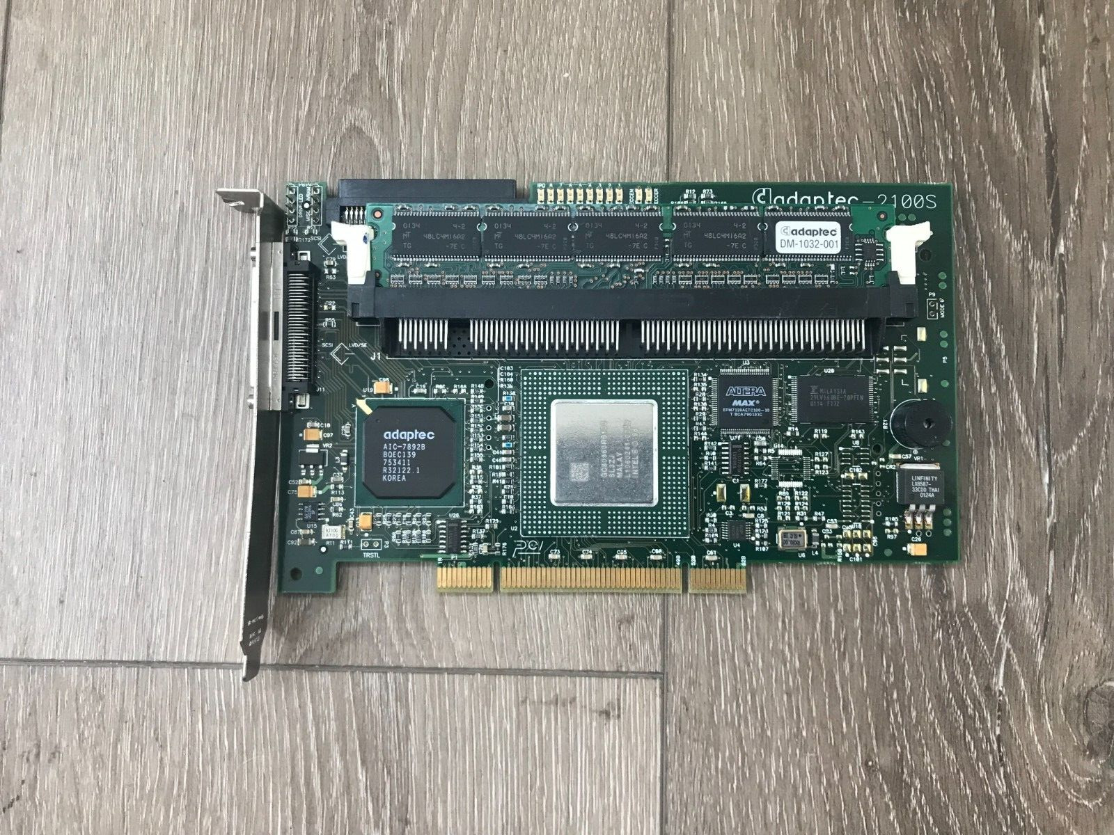 Adaptec 2100S SCSI RAID Controller PCI 32-bit Adapter W/32MB Cache HA-1320-01-2B