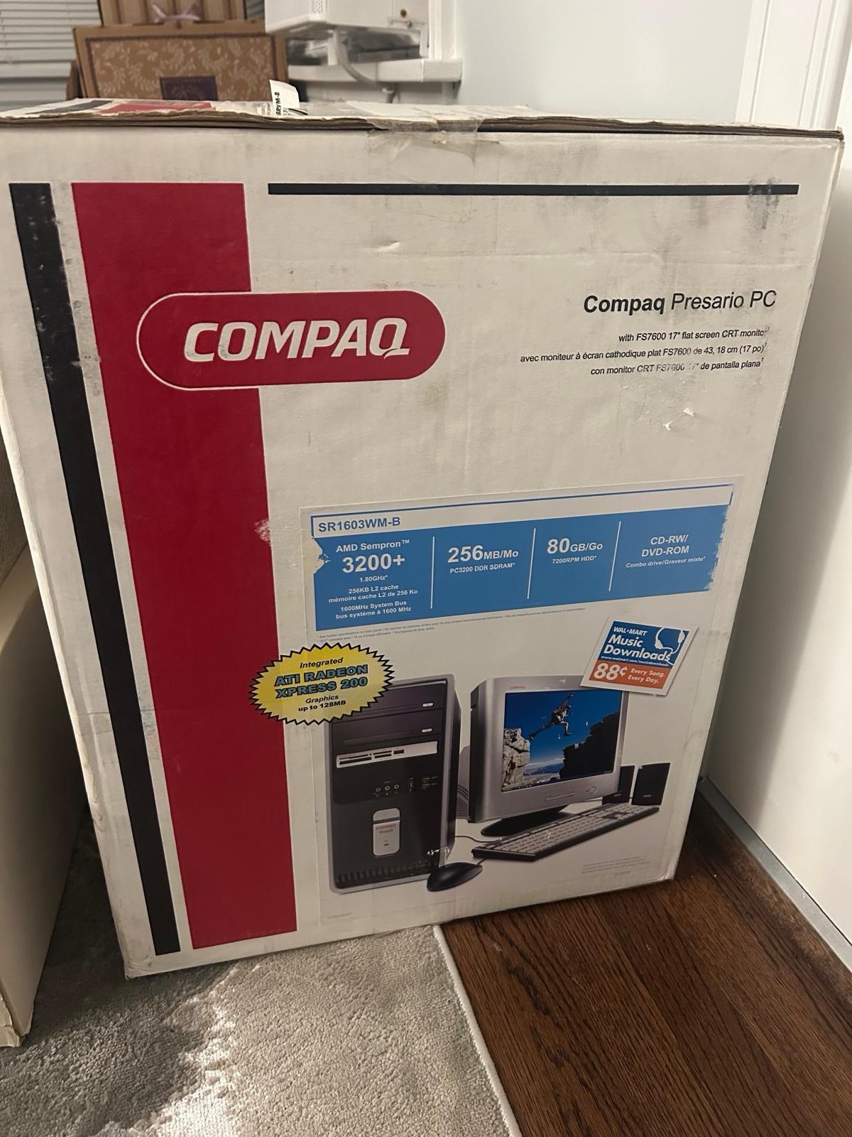 Compaq Presario SR1603WM-B Desktop PC Bundle FS7600 17” CRT Monitor Vintage