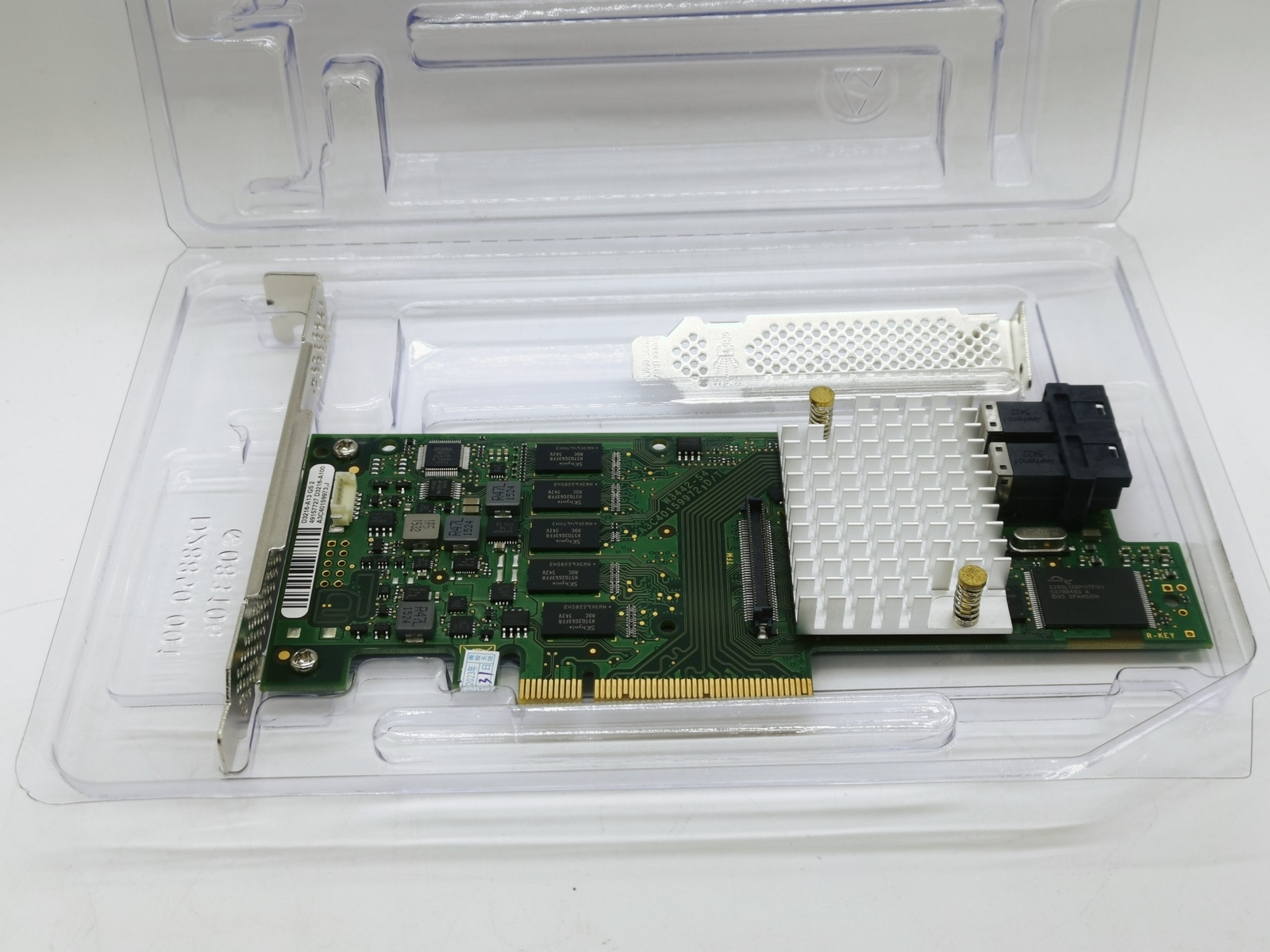 Fujitsu EP400i D3216-A12, RAID Controller Card, SAS 12GB/s, PCI-E 3.0 x8.1GB-
