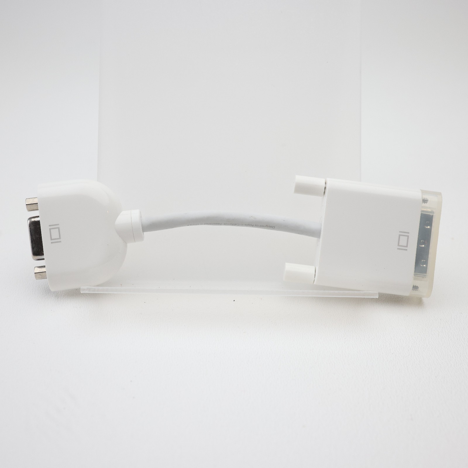 OEM GENUINE Apple DVI to VGA video adapter