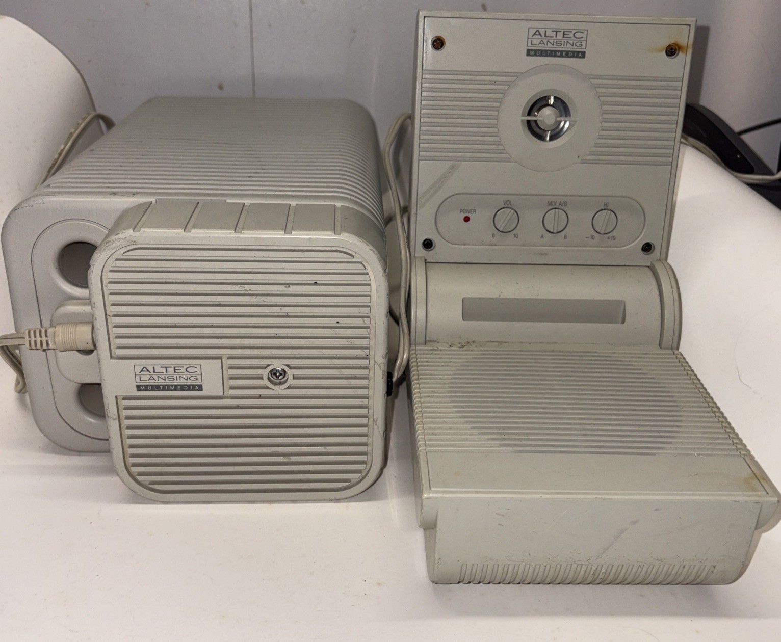 VINTAGE RARE Altec Lansing ACS300 PC Foldable Speaker System