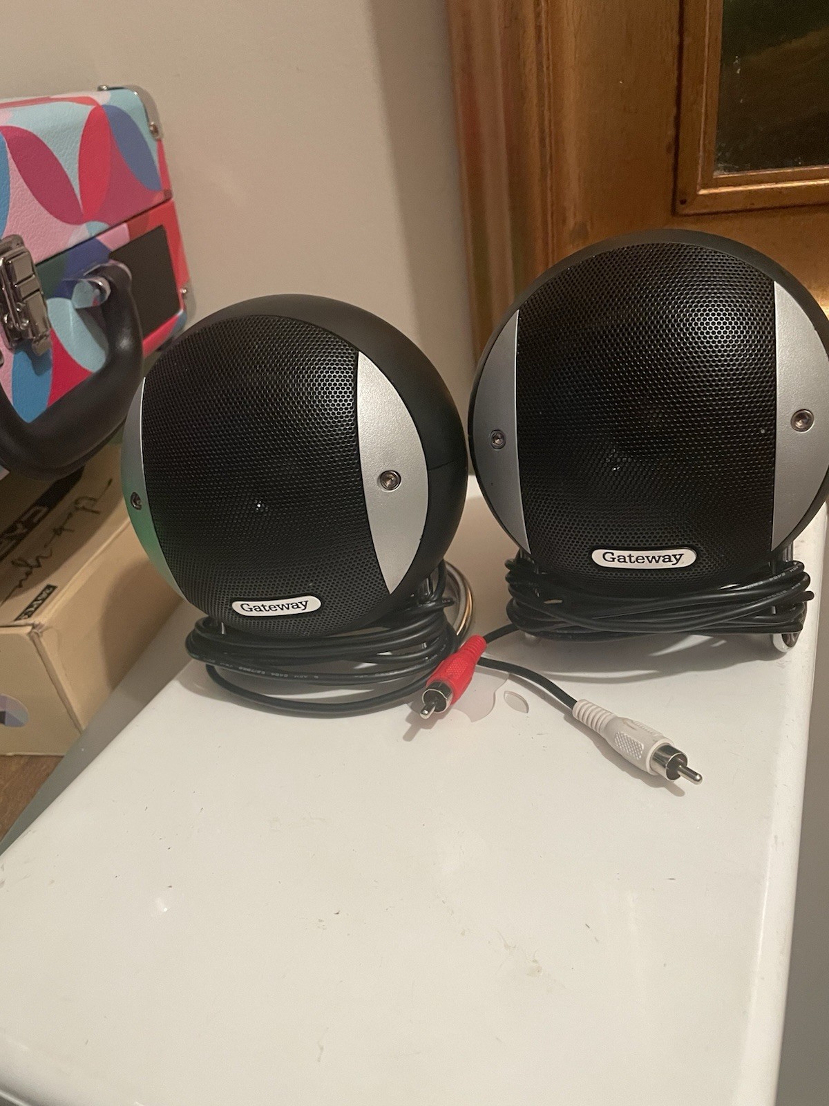 Gateway G-Max 2100 Soeakers 2 Set