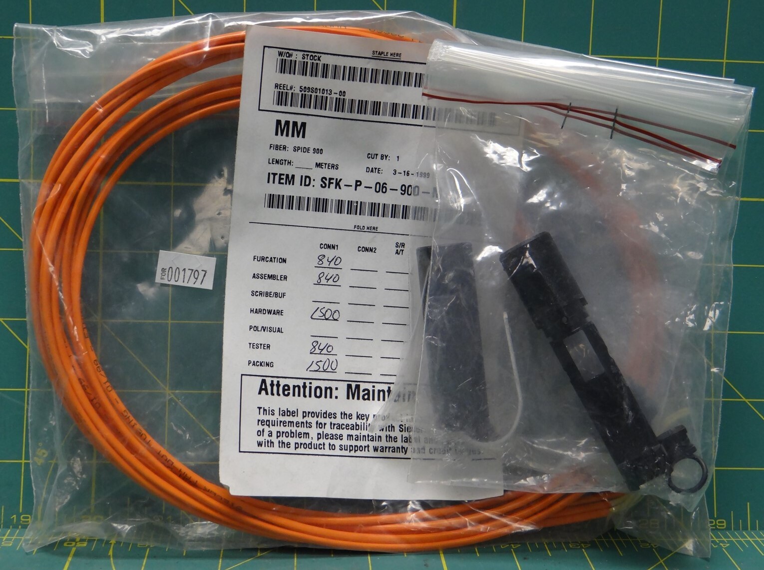 Siecor SFK-P06-900M Fiber Optic Spider Fan-out Kit, 6 Fibers 900 UM Fiber