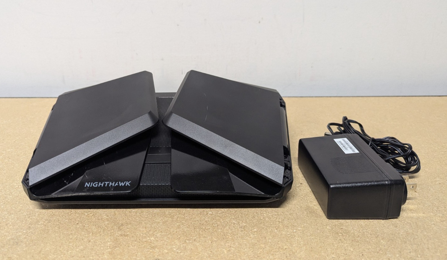 NETGEAR RAXE500 Nighthawk AX12 12-Stream AXE11000 Tri-Band WiFi 6E Router