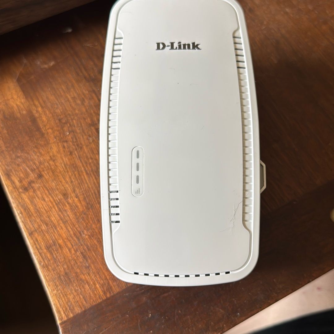 D-Link DAP-1955 AC1900 Mesh Wi-Fi Range Extender Dual Band Gigabit Port