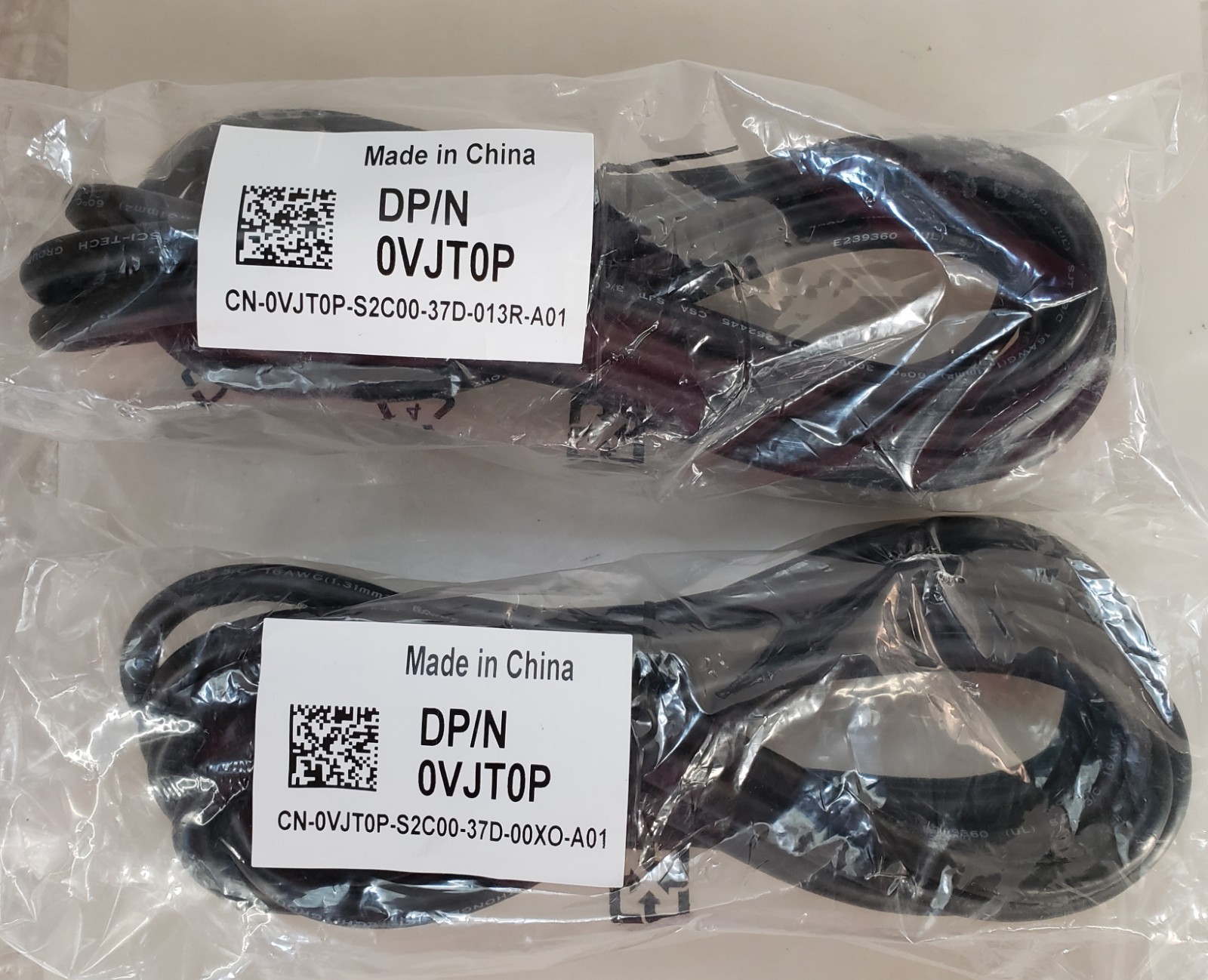 Pair of Dell 0VJTOP Networking Power Cord CN-0VJTOP-S2C00-37D-013R NEW *SEALED*