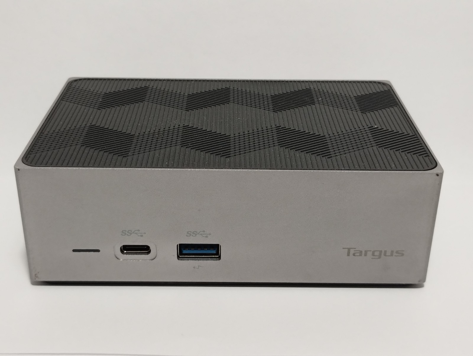 Targus DOCK220 Thunderbolt 3 Dock Dual Video 4K Docking Station