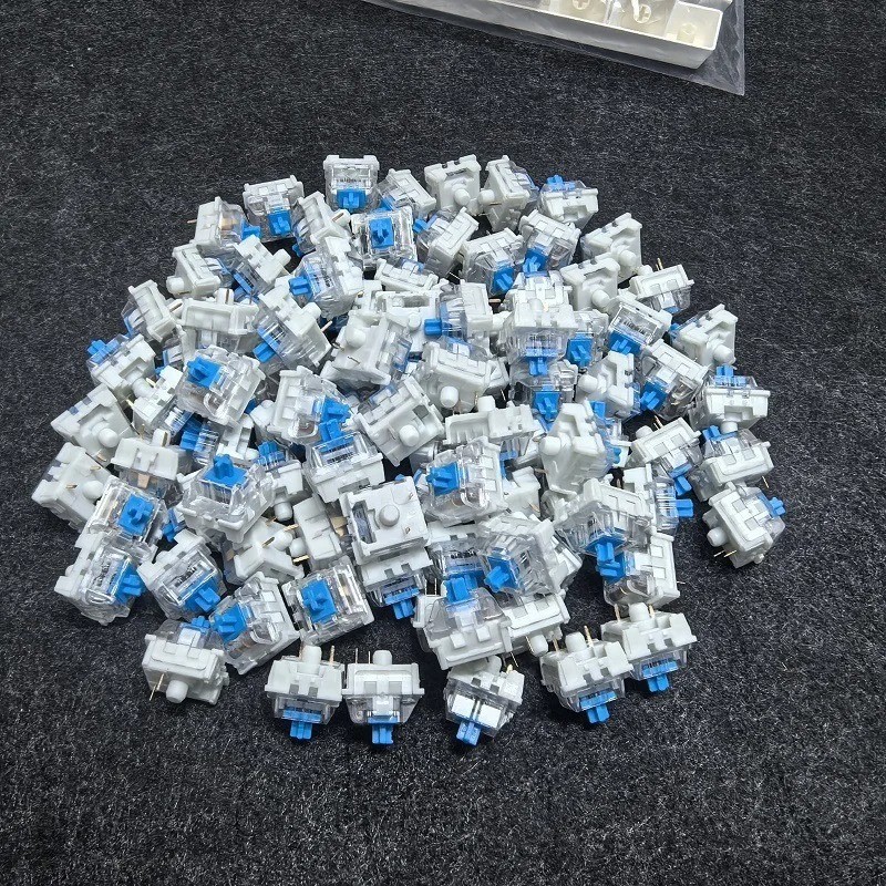 Keyboard Switches, 100 Pcs 3 PIN Blue Keyboard Clicker Dustproof Mechanical Ke
