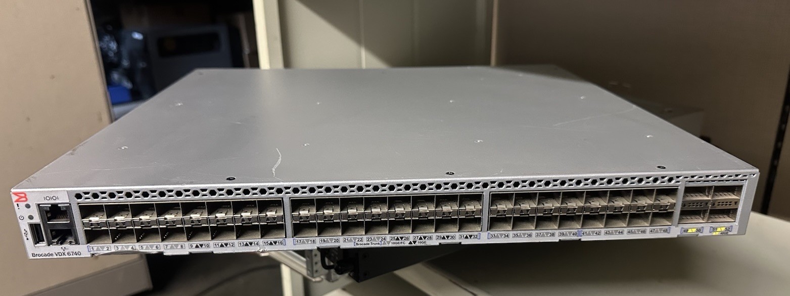 Brocade BR-VDX6740-24-R VDX 6740  Series Switch