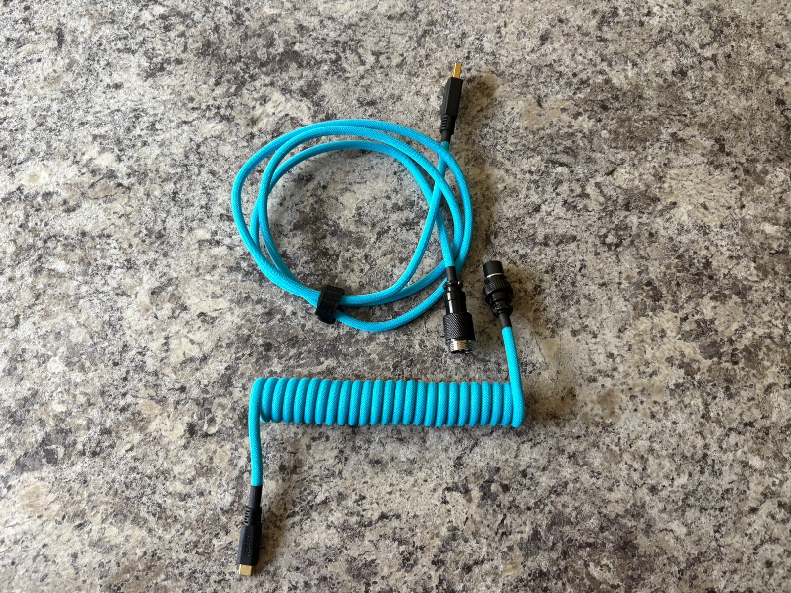 Glorious Coiled USB-C Keyboard Cable Aviator Electric Blue, Used, No box