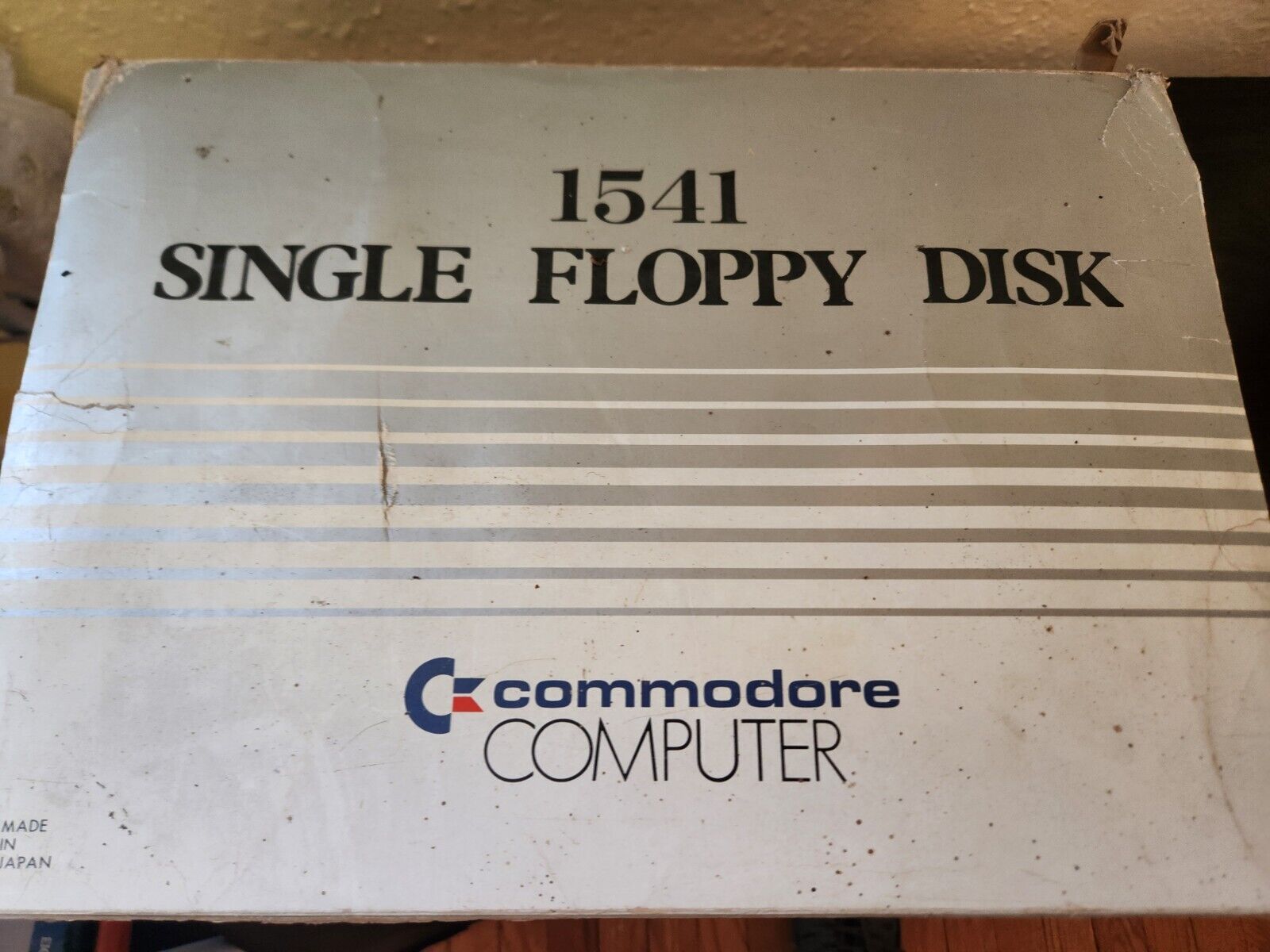 Vintage Commodore VIC-1541 Single Floppy  Drive W/ ORIGINAL BOX, POWERA ON Deal