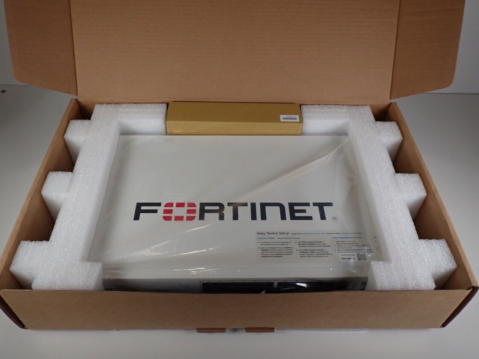 Fortinet FS-124F-FPOE L2+ Managed POE Switch With 24GE+ 4SFP+ ,  24 Port POE