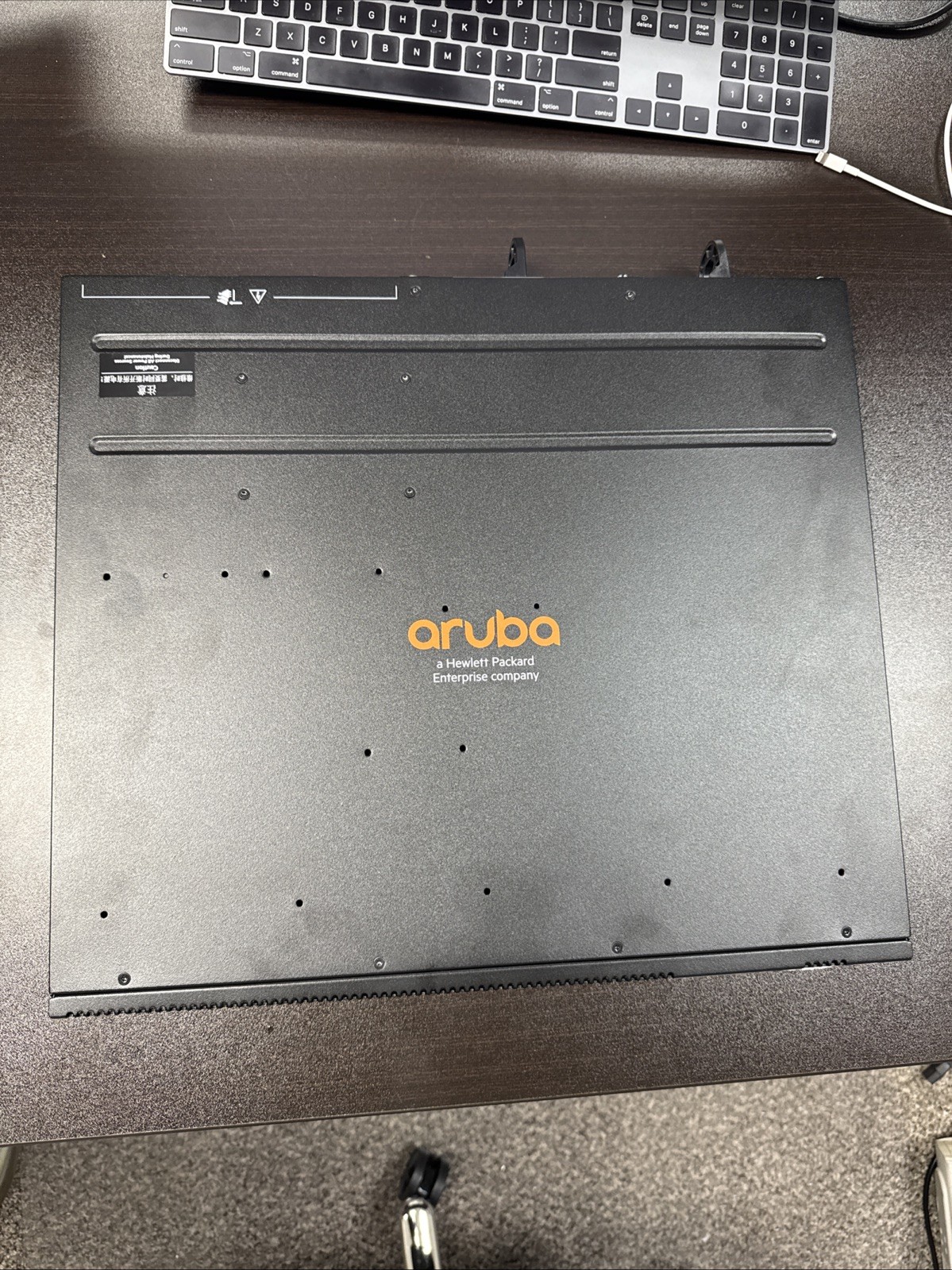 HPE Aruba R8S91A (no power supply included)