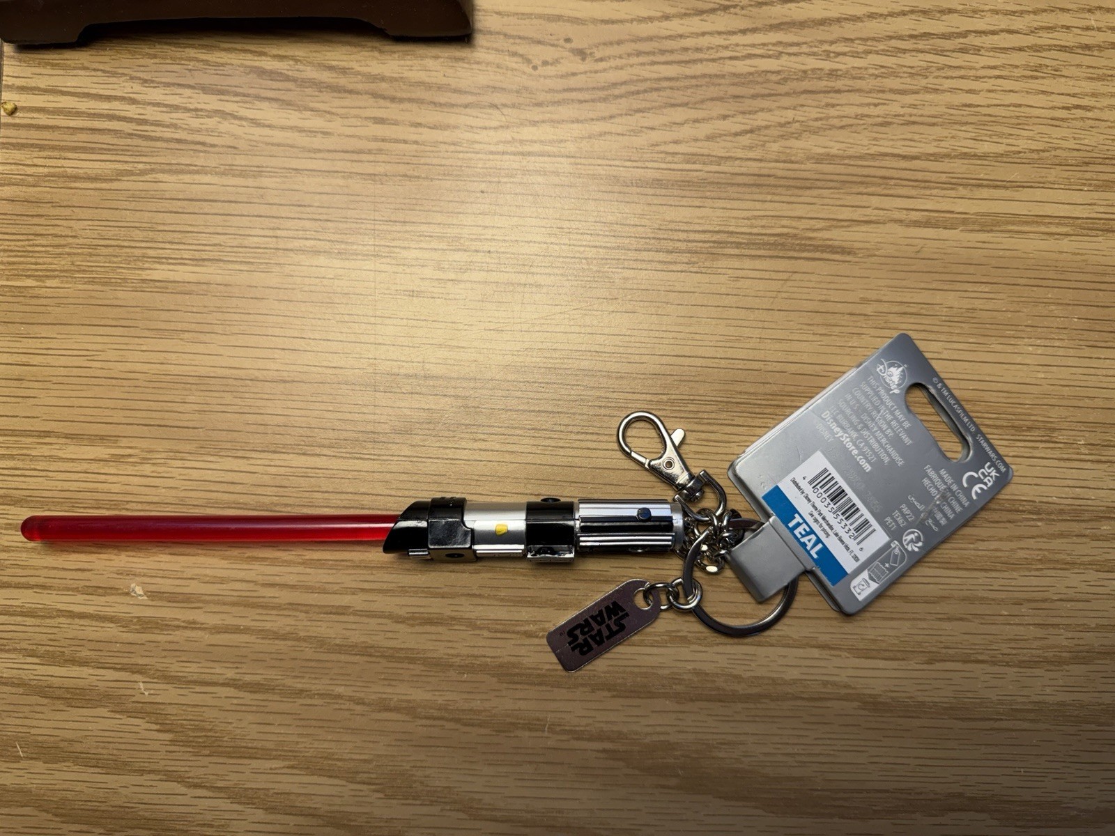 Disney Parks Star Wars Darth Vader Red Light Up Lightsaber Keychain Bag Charm