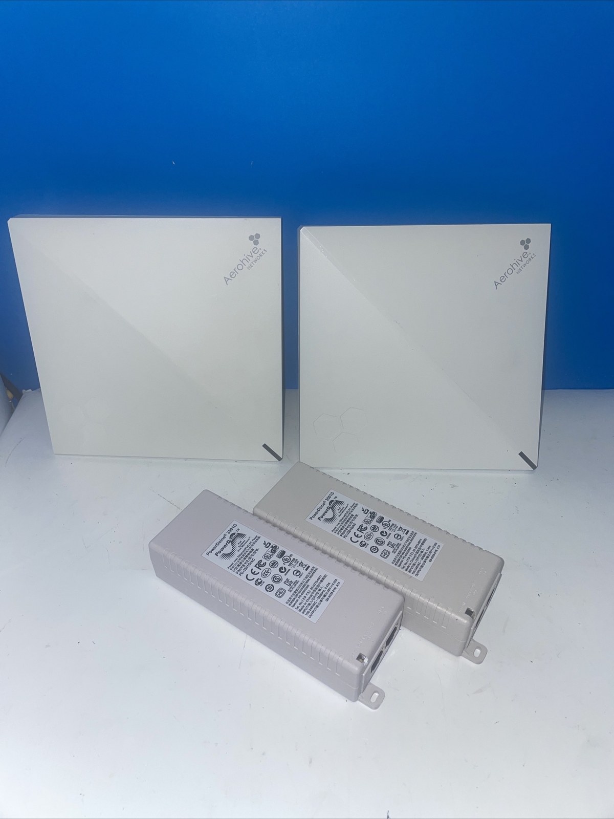 2x. Aerohive AP122 802.11ac Dual Radio Access Point + PowerDsine 3501G POE