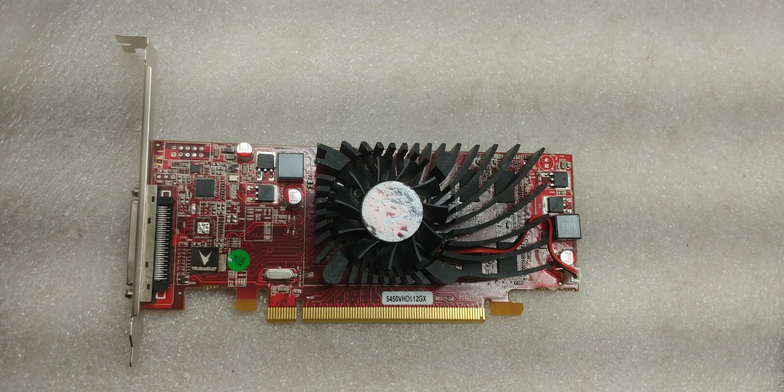 VisionTek Radeon 5450 SFF 512MB DDR3 3M PC1290685 GREAT CONDITION 