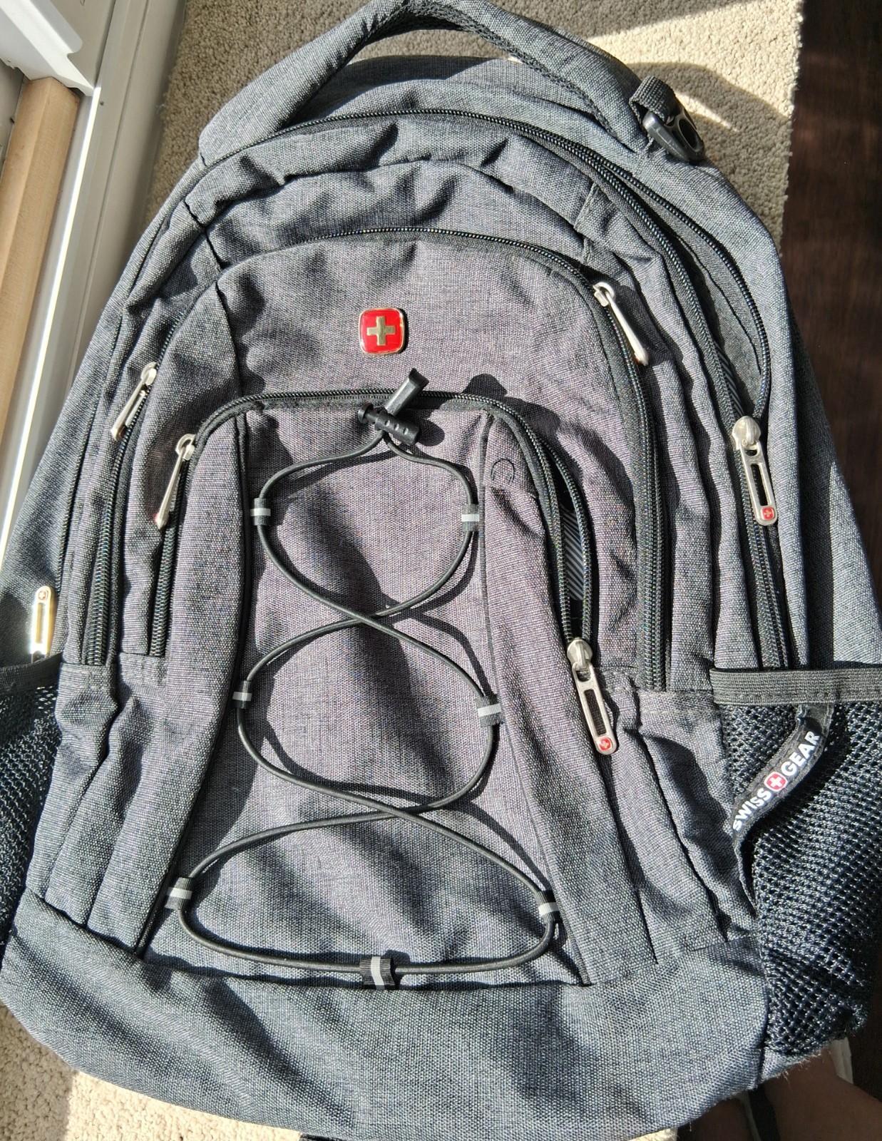 Swiss Gear NWOT Civic Pro Laptop Airflow Backpack Dark Gray/Black 18×13.25×7