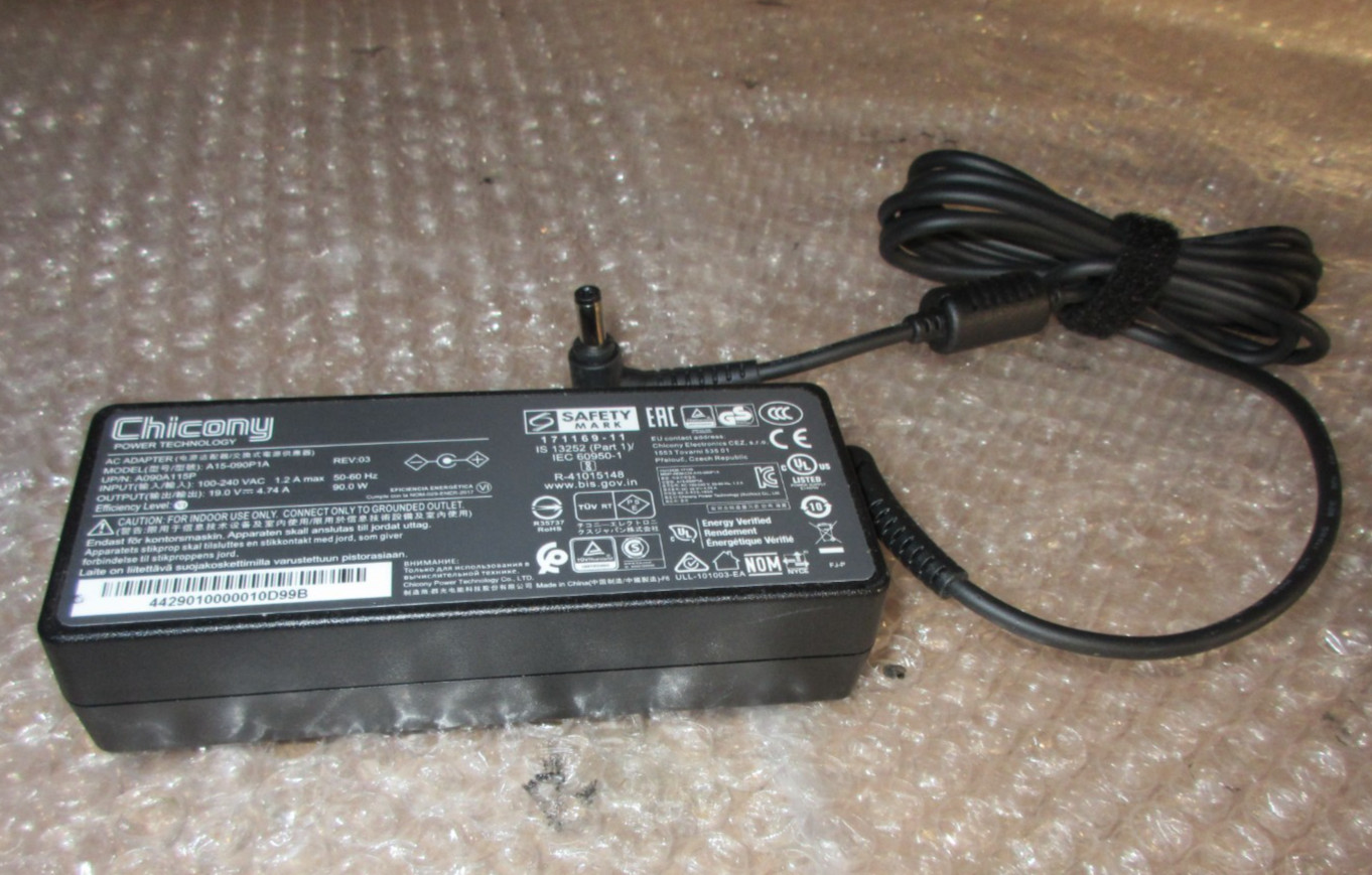 CHICONY POWER TECHNOLOGY AC ADAPTER A15-090P1A