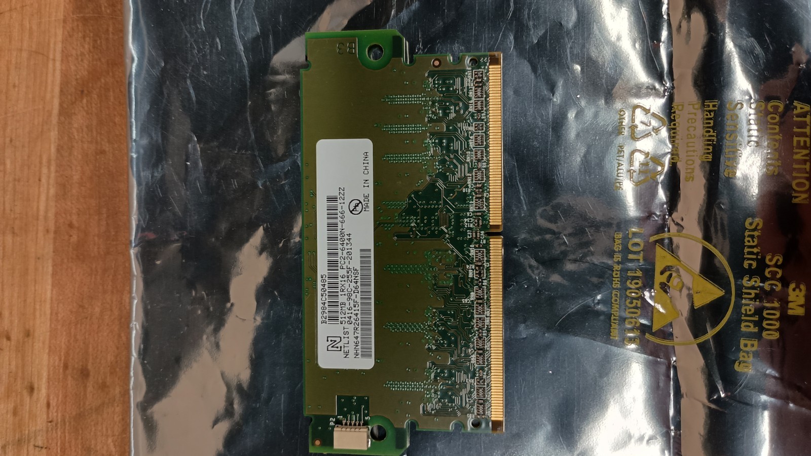 NetList 512mb 1RX16 PC2 6400N 666 12ZZ 