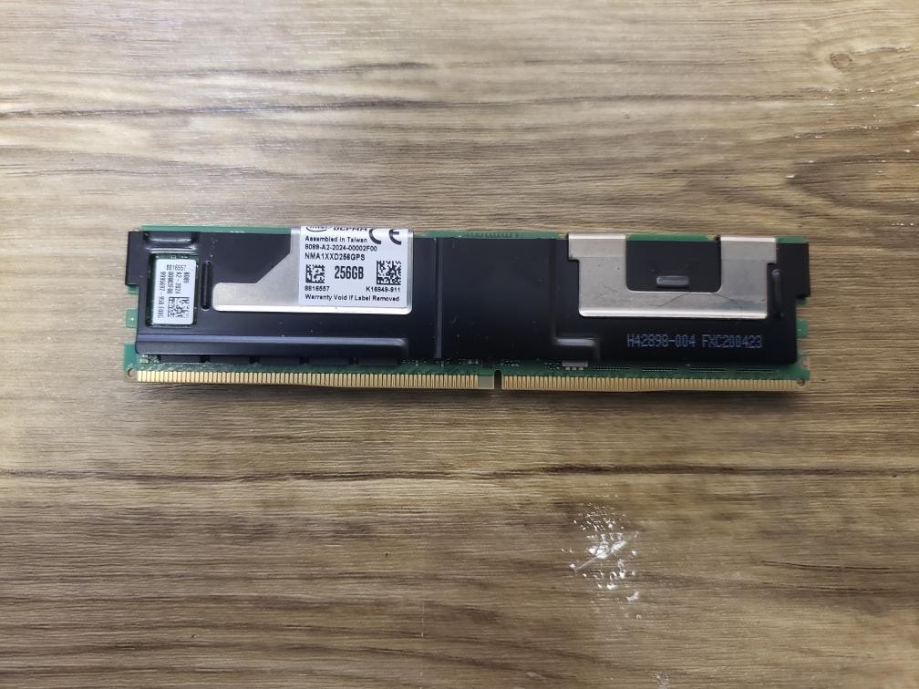 Intel Optane 256GB 288-pin DDR4-2666 DCPMM PC4 Persistent Memory NMA1XXD256GPS