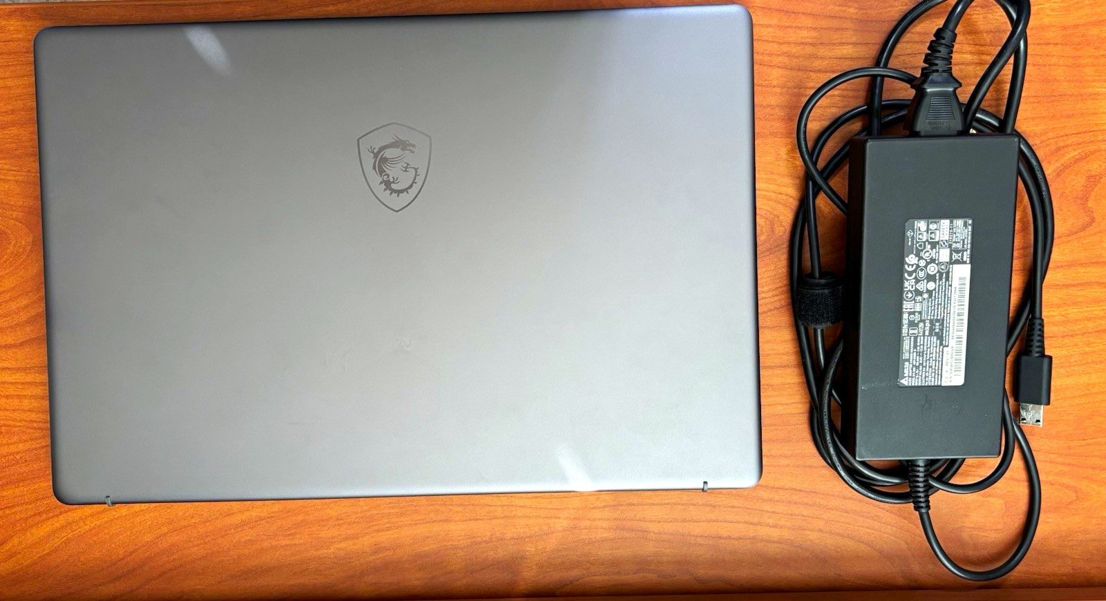 MSI Creator Z17 17" i9 12th Gen 32GB RAM 2TB SSD RTX 3080 W11 Pro (Read)