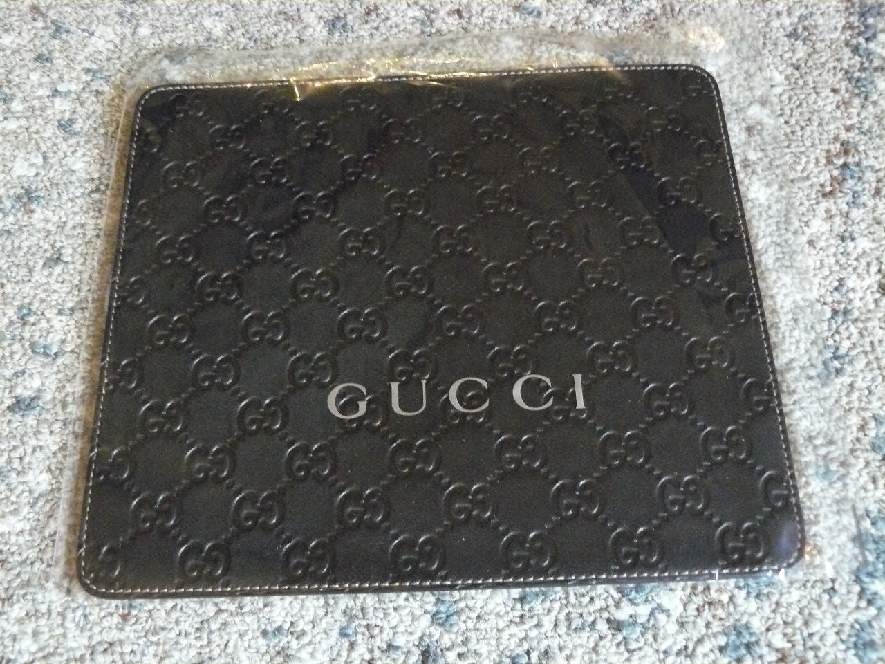 NEW GUCCI BROWN LEATHER MOUSE PAD