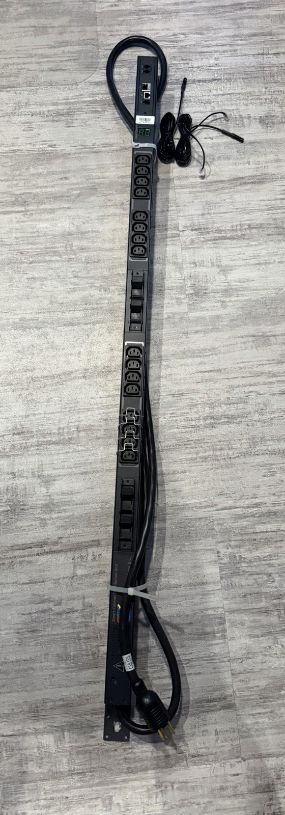 Server Technology CS-16V2-L30M Smart PDU 16-Outlet 208V 30A L6-30P TestedWorking