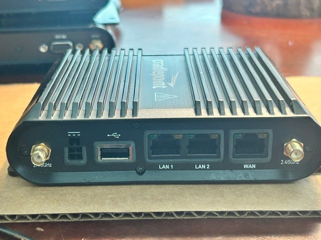 CRADLEPOINT IBR1150LPE-VZ 4G LTE ROUTER VERIZION Very Good