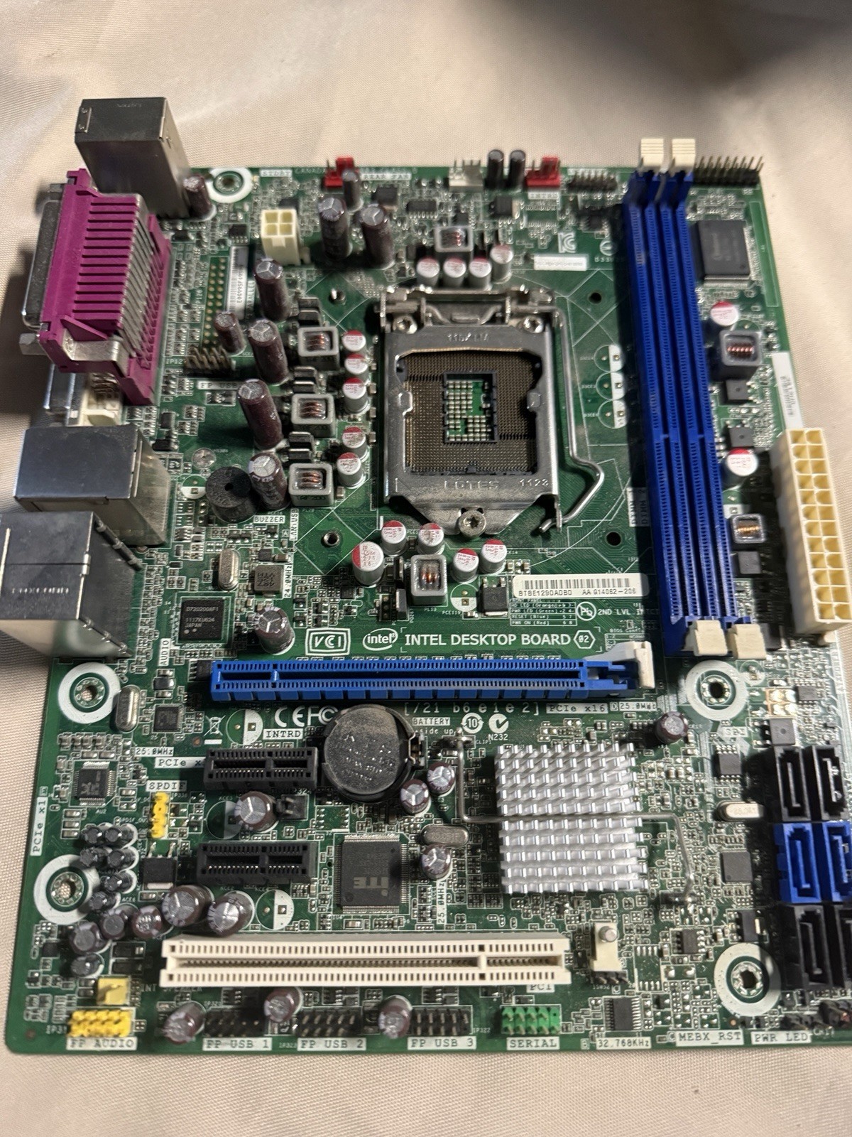 Intel DH61BE G14062-206 LGA 1155 Socket Desktop mATX MicroATX Motherboard USB3.0