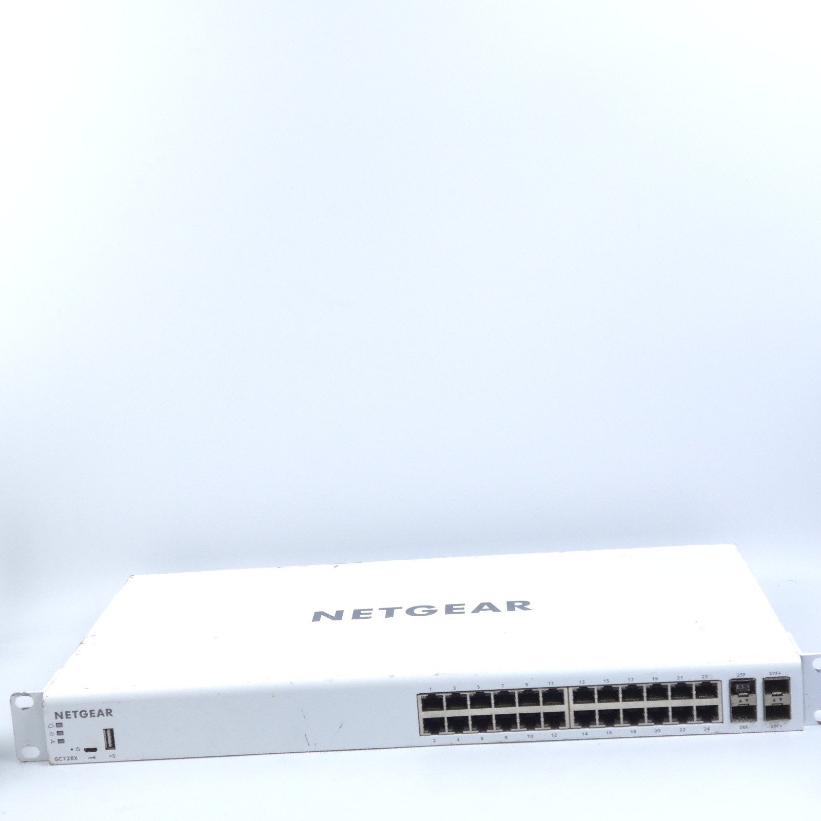 UNTESTED AS ISNetgear GC728X 24-Port Gigabit PoE+ Compliant Managed Smart Cloud