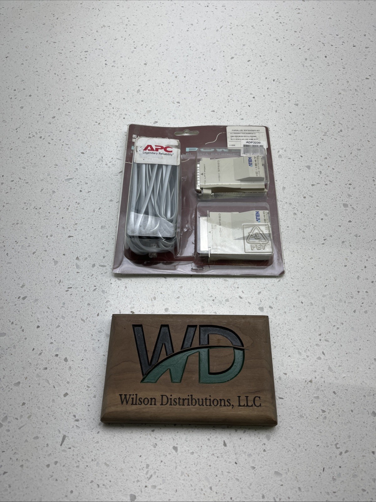 IC164 IC1642 Non-Powered High Speed Parallel Data Extender - New Sealed